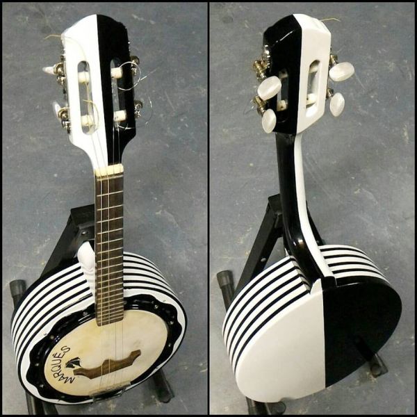 Banjo Luthier Preto e Branco Caixa de 8 Elétrico